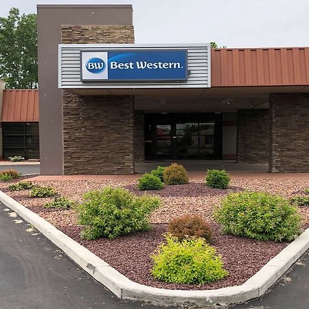 יוטיקה Best Western Gateway Adirondack Inn מראה חיצוני תמונה