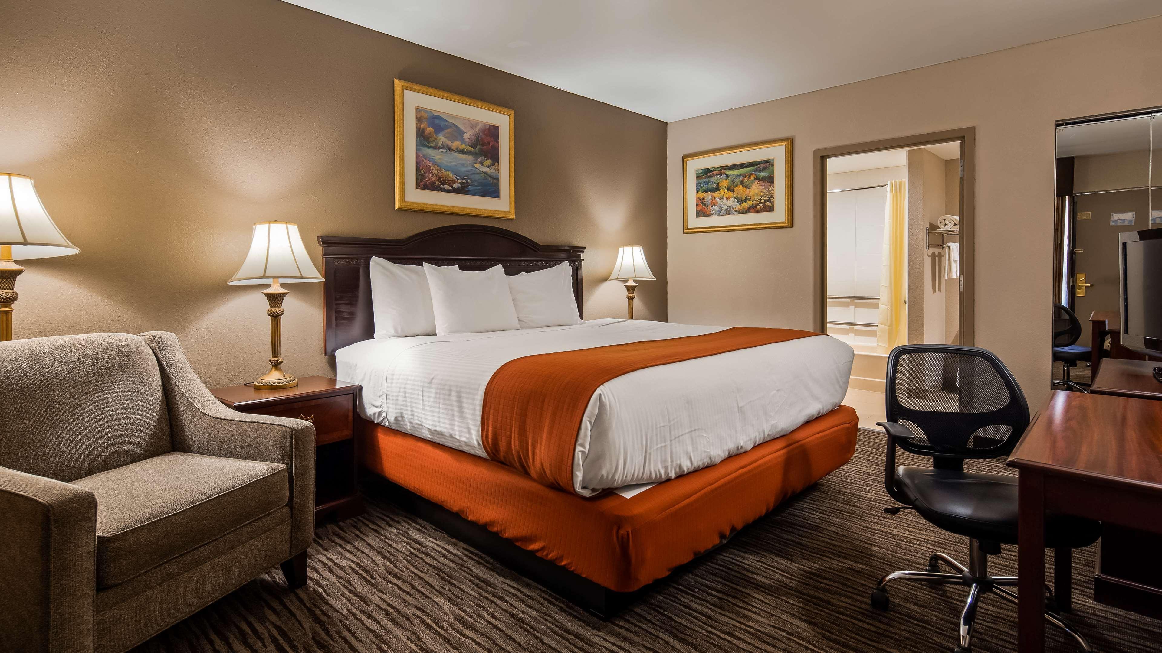 יוטיקה Best Western Gateway Adirondack Inn מראה חיצוני תמונה