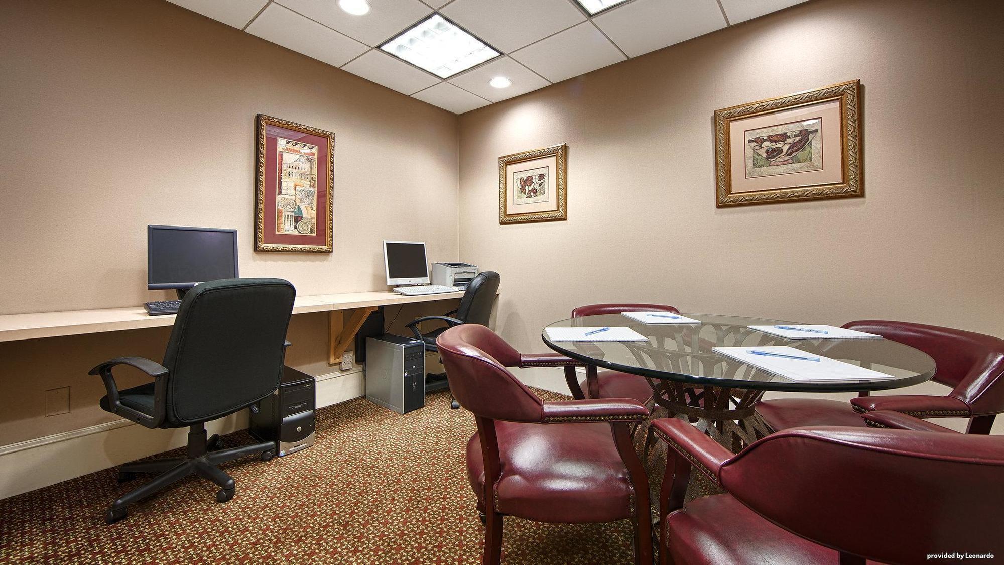יוטיקה Best Western Gateway Adirondack Inn מראה חיצוני תמונה