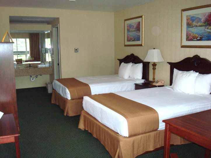 יוטיקה Best Western Gateway Adirondack Inn חדר תמונה
